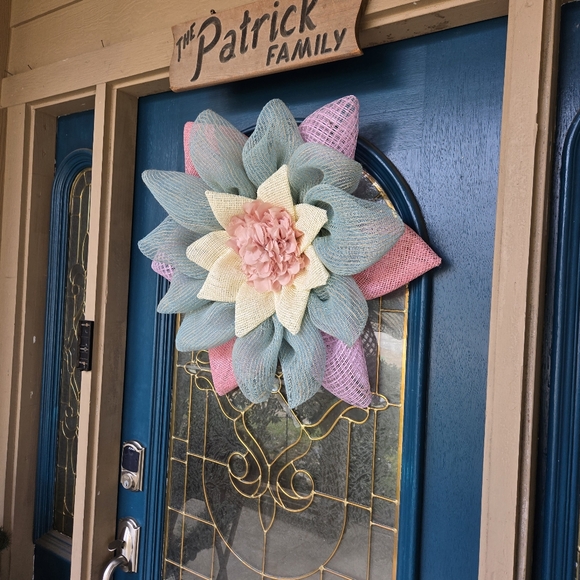 Large Spring Pink & Blue Flower - Picture 4 of 5